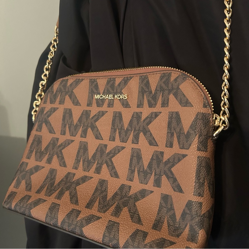 NEVER USED Michael Kors Print Bag